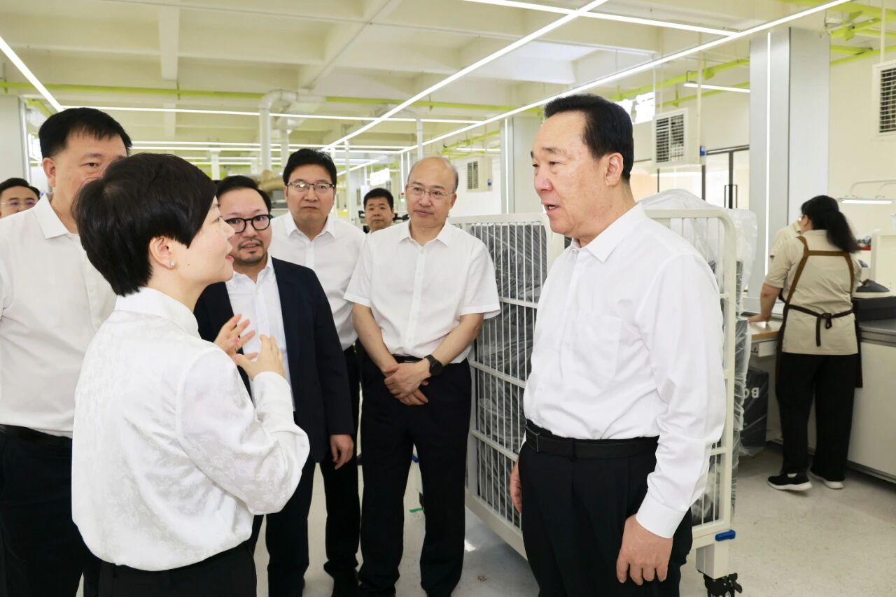 微信图片_2025-12-05_142406_985.jpg 图片